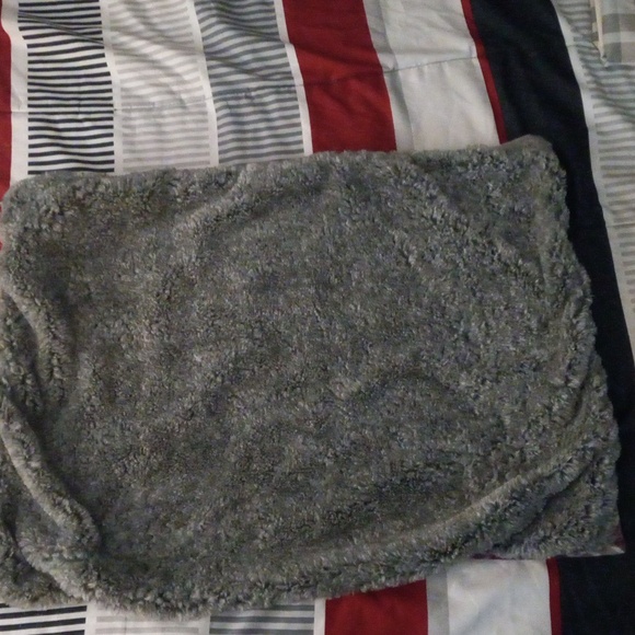 Ugg pillowcase - Picture 3 of 3